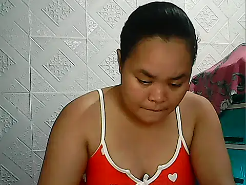 Snapshot of CreamyPussy4uxx chatting on 05/07/26, 01:16 CreamyPussy4uxx online show from 05/07/26, 01:16