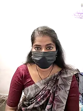 tamil Sigappu Roja online show from 10/28/25, 12:36