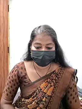 Snapshot of tamil_Sigappu_Roja chatting on 05/01/26, 12:37 tamil Sigappu Roja online show from 05/01/26, 12:37