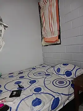 Bigtiti01 online show from 02/27/26, 07:25