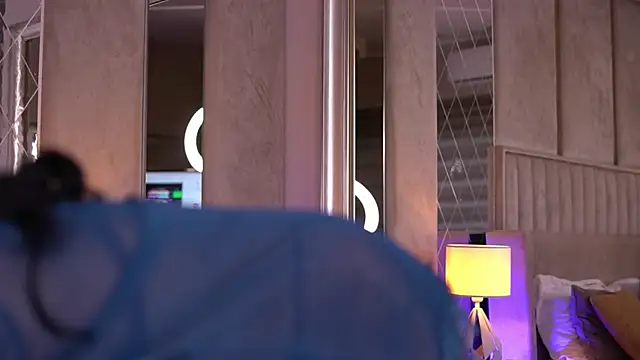 FrancescaDante online show from 10/08/25, 06:55