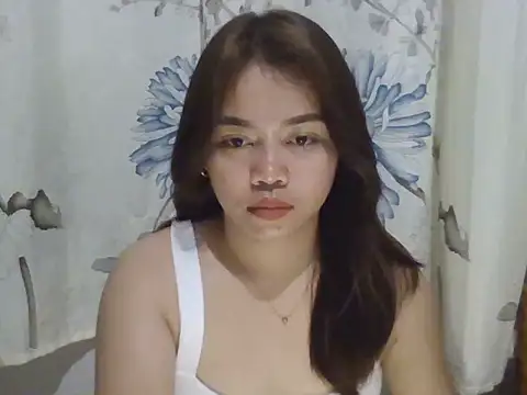 Snapshot of tinka_bella chatting on 07/04/26, 04:13 tinka bella online show from 07/04/26, 04:13