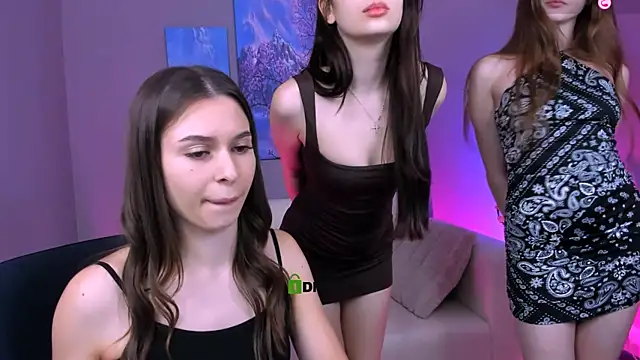 nekky mouse online show from 10/17/25, 07:49