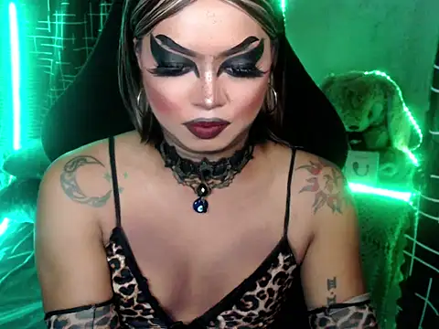 xxXMissCessXxx online show from 08/05/26, 04:21