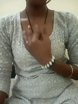 Alia-00 online show from 11/07/25, 04:23