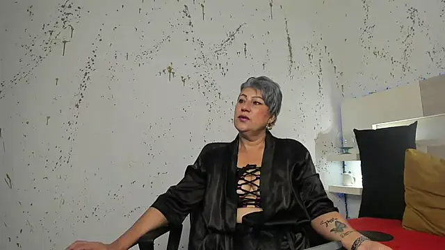 Snapshot of JaddeWalker chatting on 10/05/25, 11:30 JaddeWalker online show from 10/05/25, 11:30