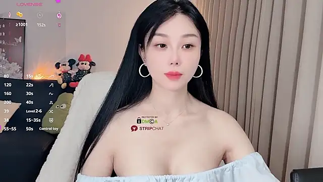 Xiatian520  online show from 02/21/26, 06:03