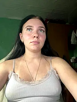 Snapshot of Lolitkoo chatting on 09/15/25, 03:12 Lolitkoo online show from 09/15/25, 03:12