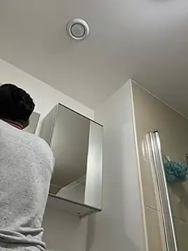 Michel huge online show from 04/01/26, 06:25