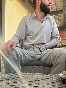 Michel huge online show from 04/08/26, 06:08