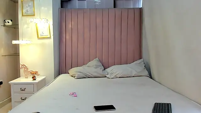 CandySays online show from 10/03/25, 11:40