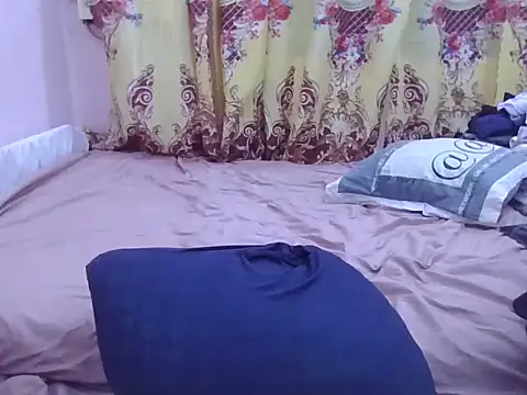 WildPussy4uxx online show from 04/05/26, 04:20