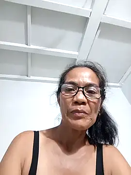 ImYourWoman 55 online show from 12/05/25, 06:37