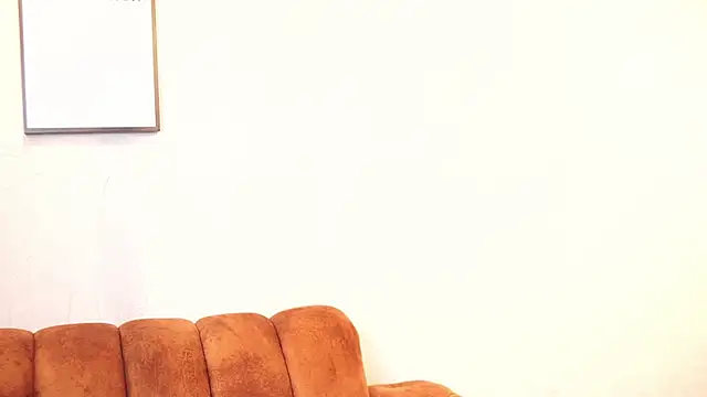 Ariaa Isabell online show from 10/21/25, 06:19