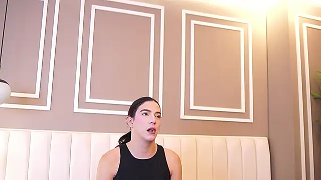 Snapshot of Ariaa_Isabell chatting on 05/09/26, 12:54 Ariaa Isabell online show from 05/09/26, 12:54