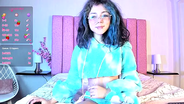 TerumiKitty online show from 10/19/25, 11:16