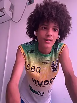 Max Rain online show from 10/18/25, 05:35