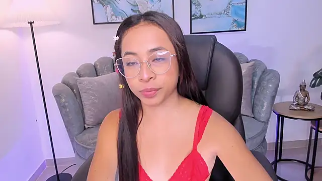 July Adams online show from 12/01/25, 05:12