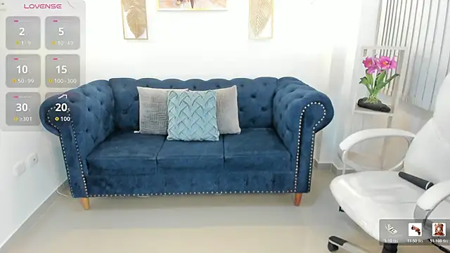July Adams online show from 05/31/26, 03:47