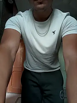 yourcrush0123 online show from 12/18/25, 11:05