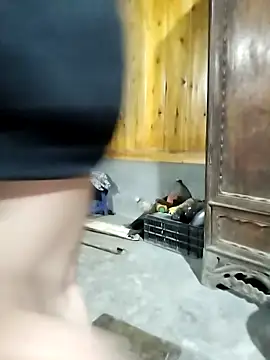 Tiyir597 online show from 10/17/25, 02:52