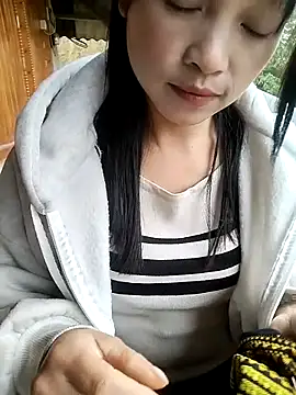 Tiyir597 online show from 10/24/25, 02:52