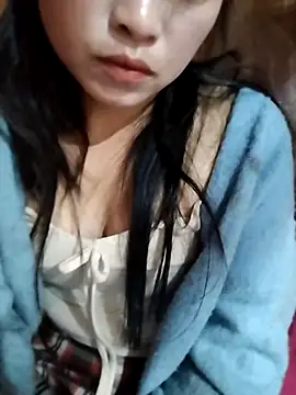Snapshot of Tiyir597 chatting on 05/01/26, 02:32 Tiyir597 online show from 05/01/26, 02:32