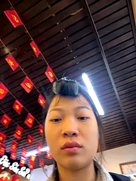 Snapshot of Phayphay77 chatting on 09/12/25, 12:11 Phayphay77 online show from 09/12/25, 12:11