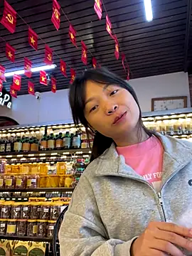 Snapshot of Phayphay77 chatting on 09/18/25, 12:34 Phayphay77 online show from 09/18/25, 12:34