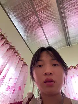 Snapshot of Phayphay77 chatting on 09/30/25, 08:30 Phayphay77 online show from 09/30/25, 08:30