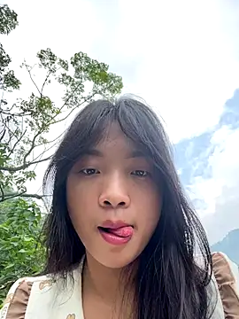 Snapshot of Phayphay77 chatting on 10/02/25, 03:02 Phayphay77 online show from 10/02/25, 03:02