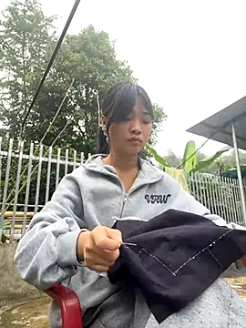 Snapshot of Phayphay77 chatting on 10/24/25, 03:36 Phayphay77 online show from 10/24/25, 03:36