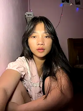 Snapshot of Phayphay77 chatting on 10/28/25, 01:03 Phayphay77 online show from 10/28/25, 01:03