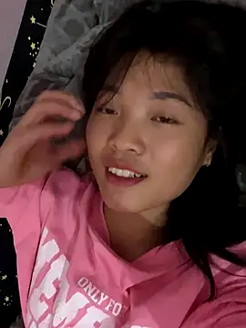 Snapshot of Phayphay77 chatting on 11/09/25, 02:15 Phayphay77 online show from 11/09/25, 02:15