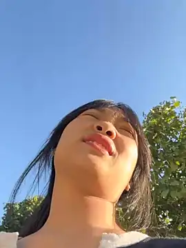 Snapshot of Phayphay77 chatting on 11/28/25, 02:03 Phayphay77 online show from 11/28/25, 02:03