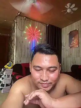 Snapshot of BicuriousExploer chatting on 11/09/25, 01:26 BicuriousExploer online show from 11/09/25, 01:26