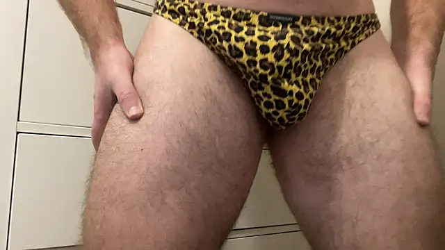 BrianJohnson  online show from 11/04/25, 10:03