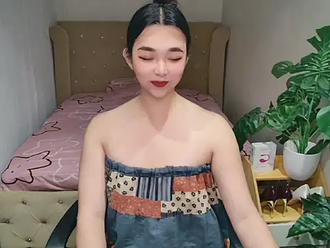 Snapshot of Ts-yoshi chatting on 07/27/26, 01:07 Ts-yoshi online show from 07/27/26, 01:07