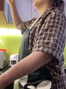 kute sex online show from 09/18/25, 01:40