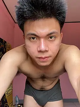 Snapshot of JerichoGutierez chatting on 05/15/26, 02:29 JerichoGutierez online show from 05/15/26, 02:29