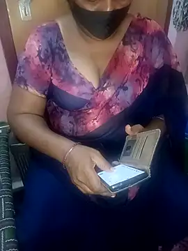 Jessi 25 online show from 03/12/26, 05:41