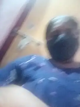 Jessi 25 online show from 04/14/26, 06:58