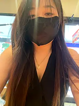 xiao-mo520 online show from 10/04/25, 10:35