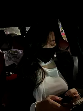 xiao-mo520 online show from 10/23/25, 01:21