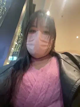 xiao-mo520 online show from 12/15/25, 10:41