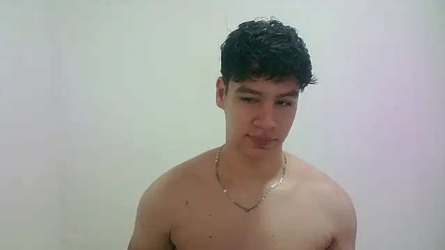 zeus 181 online show from 04/15/26, 01:45