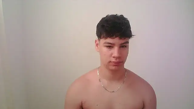 Snapshot of zeus_181 chatting on 05/31/26, 12:45 zeus 181 online show from 05/31/26, 12:45