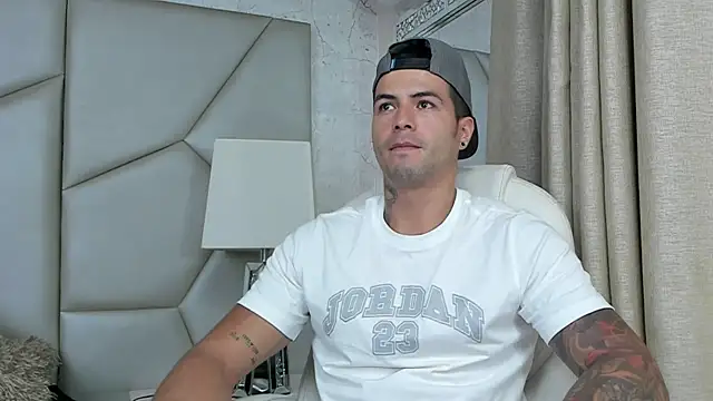 andres-clark92 online show from 09/21/25, 05:36