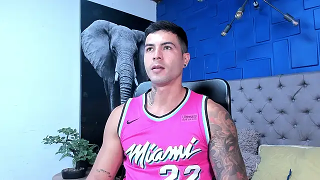 andres-clark92 online show from 10/25/25, 06:02