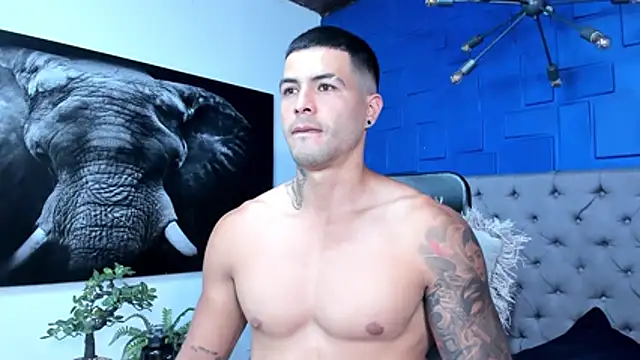 andres-clark92 online show from 12/17/25, 05:30